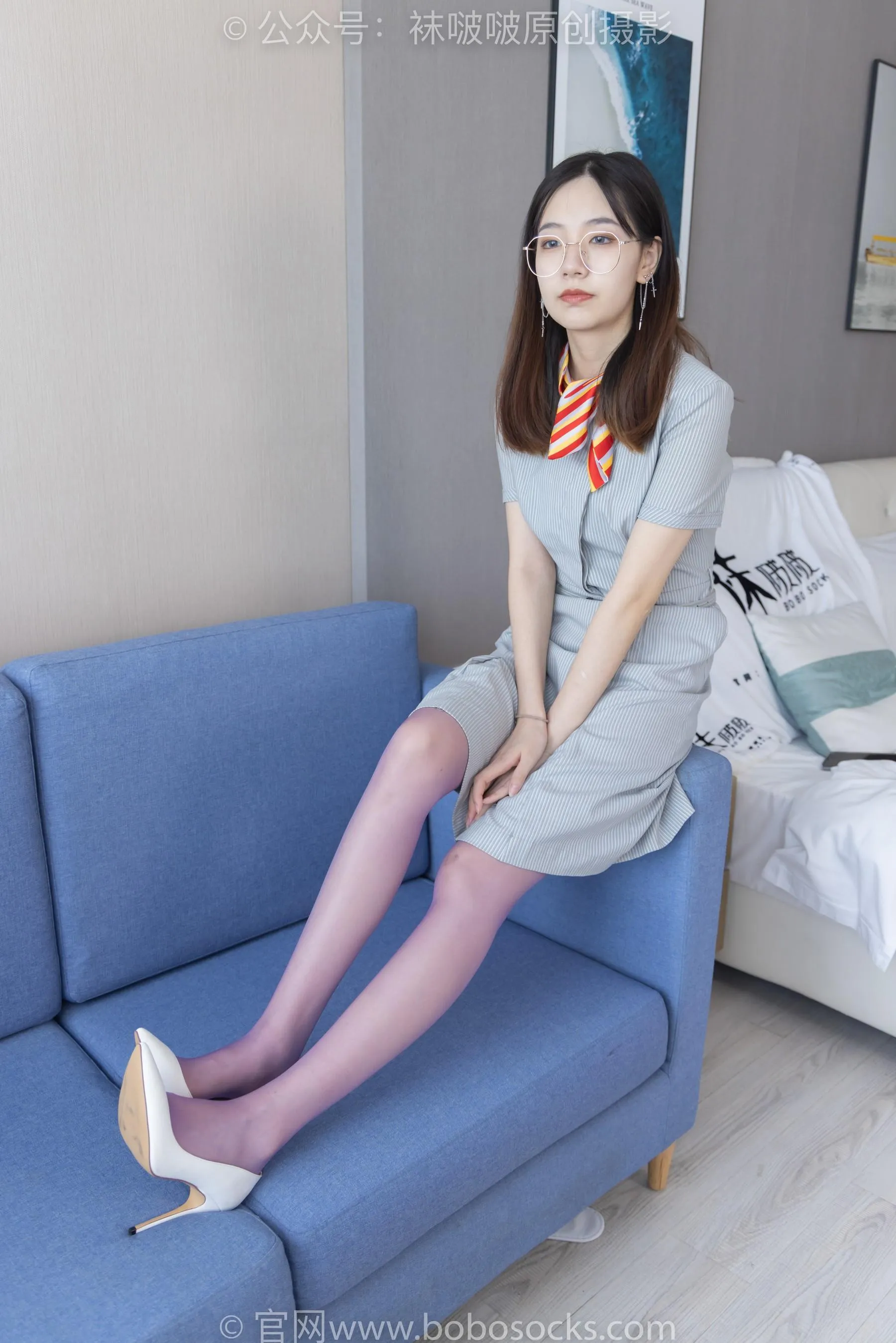 [BoBoSocks袜啵啵]NO.205 小甜豆-白色高跟鞋、紫色油亮丝袜 [87P]插图8